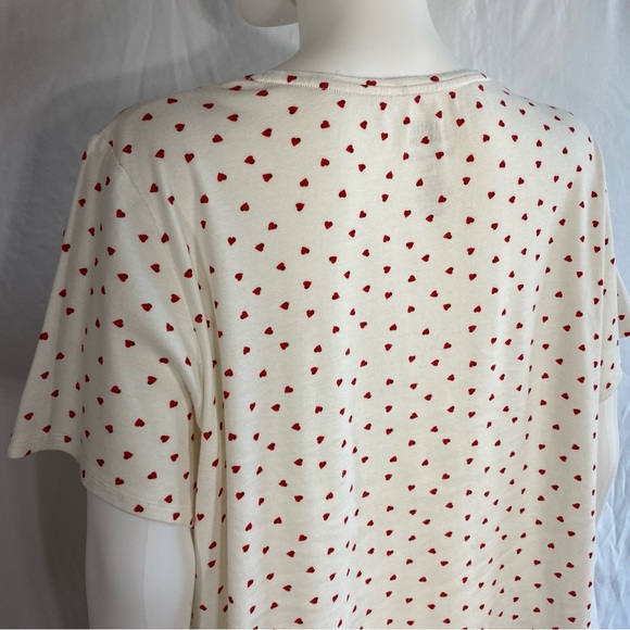Croft & Barrow Tiny Red Hearts The Classic Tee - Picture 4 of 7